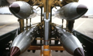 Mỹ triển khai bom hạt nhân B61-12 nâng cấp ở châu Âu