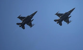 Nhóm máy bay chiến đấu Ukraine áp sát biên giới Nga