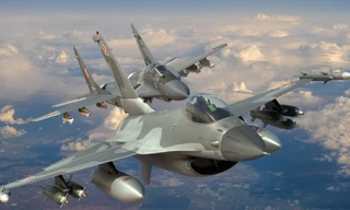 Chiến đấu cơ Ba Lan áp sát máy bay quân sự Nga trên Biển Baltic