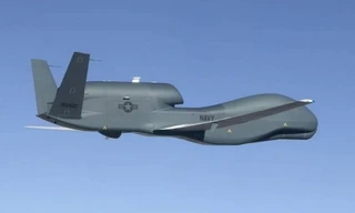 Nghi vấn máy bay không người lái Mỹ điều phối tên lửa ATACMS tấn công Crimea