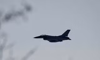 Truyền thông Nga: Máy bay chiến đấu F-16 xuất hiện gần Kursk