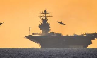 Houthi lần đầu phóng tên lửa tấn công máy bay F-16 của Mỹ 