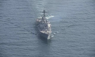 Mỹ triển khai thêm tàu chiến đến Trung Đông