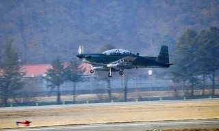 Hàn Quốc: Máy bay quân sự để rơi súng trong lúc huấn luyện ban đêm