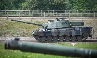 Ukraine chuẩn bị nhận lô xe tăng Leopard mới từ Tây Ban Nha