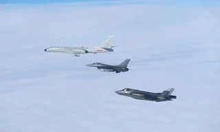 Bốn máy bay quân sự Nga xuất hiện gần Alaska