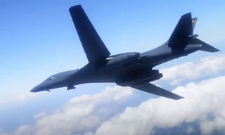 Oanh tạc cơ B-1B của Mỹ tiếp tục xuất hiện gần biên giới Nga
