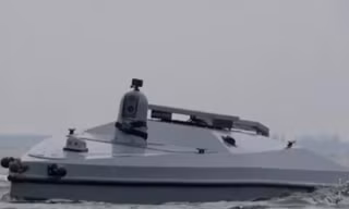 Nga phát triển xuồng tự sát có khả năng chở 350 kg thuốc nổ