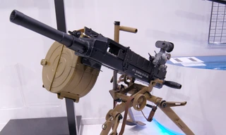 Uy lực súng phóng lựu tự động AGS-30