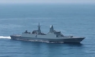 Trung Quốc đưa tàu khu trục tàng hình Type 054B thứ hai vào biên chế