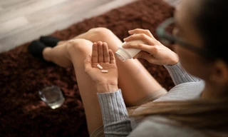 Nguy cơ đông máu liên quan đến dùng thuốc giảm đau, thuốc tránh thai 