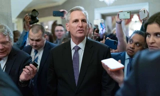 McCarthy tiếp tục thất bại trong vòng thứ 10 bầu cử Chủ tịch Hạ viện