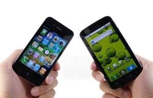 Hãng Google bắt đầu dùng Motorola tấn công Apple