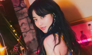 Jihyo của TWICE úp mở về việc ra mắt với một nhóm nhạc khác