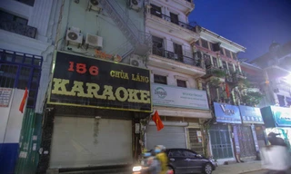 Quán bar, karaoke Hà Nội lại 'ngủ đông' phòng COVID-19