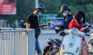 Lo mất trắng vì COVID-19, 'chợ đen' không dám 'ôm' nhiều vé trận Việt Nam - Nhật Bản