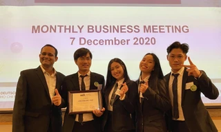 Dùng tảo xử lý nước thải, nhóm sinh viên gọi vốn được hơn 300 triệu đồng 