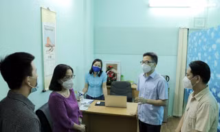 Trường ĐH KHXH&NV (ĐHQG TP. HCM) tham vấn tâm lý cho hơn 5.000 người trong mùa dịch 