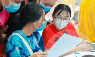 Điểm chuẩn năm 2021 tăng - "Nước lên thì thuyền cũng lên"