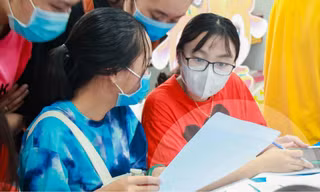 Điểm chuẩn năm 2021 tăng - "Nước lên thì thuyền cũng lên"