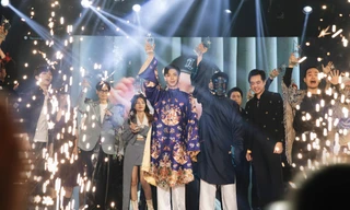 Erik thành quán quân "The Heroes" bằng 'Máu đỏ da vàng'