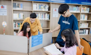 Sinh viên trường ĐH Kinh tế TP. HCM được phép chọn học trực tiếp hoặc trực tuyến 