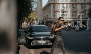 'Bí ẩn' chàng sinh viên được Thu Trang và Tiến Luật nhận làm học trò