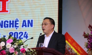 Ông Đinh Xuân Hải - Phó Chủ tịch Hội Doanh nhân trẻ Việt Nam phát biểu tại hội nghị