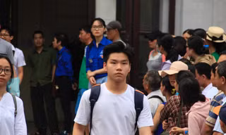 Đề thi Văn trường Chuyên KHTN: Thí sinh chắc kiến thức có thể đạt 7 điểm