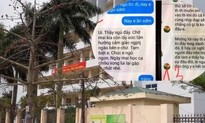 Thầy giáo nhắn tin ‘gạ tình’ ở trường chuyên Thái Bình