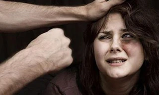 Điểm nhấn giáo dục: Trưởng phòng Giáo dục bị luân chuyển vì bạo hành vợ