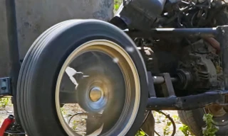 Sẽ ra sao nếu bánh xe ô tô quay với vận tốc âm thanh?