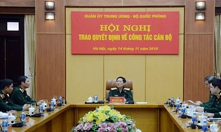 Đại tướng Ngô Xuân Lịch chủ trì hội nghị.