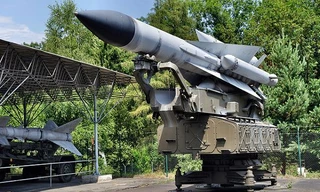 Nhìn gần hệ thống phòng không S-200 bắn rơi máy bay quân sự Nga