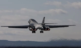 Máy bay ném bom chiến lược B-1B Lancer. (Nguồn: Boeing)
