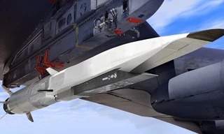 Uy lực của tên lửa Kinzhal khiến phương Tây ‘đứng ngồi không yên'