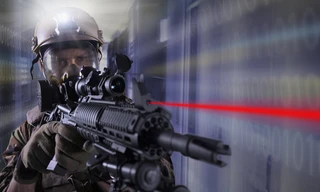 Trung Quốc phát triển súng laser ZKZM-500 diệt mục tiêu ở cự ly 800m.