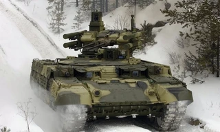 Cận cảnh sức mạnh xe chiến đấu hộ vệ tăng BMPT-72