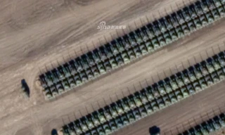 Tổng thống Ukraine nói Nga duy trì hiện diện quân sự cao tại biên giới