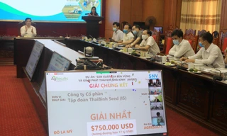 Công ty CP Tập đoàn Thái Bình SeedSeed đoạt giải Nhất trị giá 750.000 USD - Ảnh: Hoàng Long