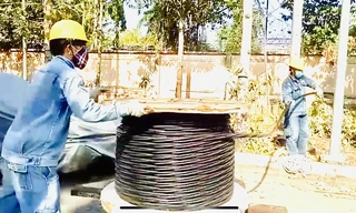 TPHCM đề xuất giảm thêm 10% giá điện, tạm dừng áp dụng bậc thang đến hết dịch COVID-19