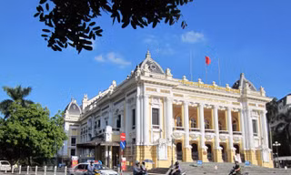Khai mạc triển lãm Kiến trúc Pháp trong lòng Hà Nội