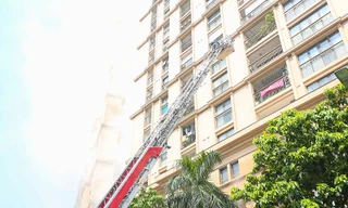 Cảnh sát PCCC diễn tập PCCC tại một khu chung cư tại Hoàng Cầu. Ảnh minh họa