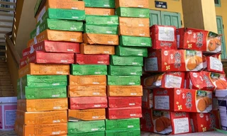 Bánh trung thu bị thu giữ. Ảnh: DMS