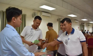 Phiên đấu giá đất cuối năm, cá nhân bỏ giá hơn 4 tỷ đồng/m2 đất huyện Mê Linh