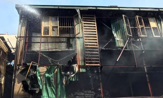 Vụ cháy Cty Rạng Đông: Khuyến cáo không sử dụng thực phẩm trong phạm vi cháy 1km