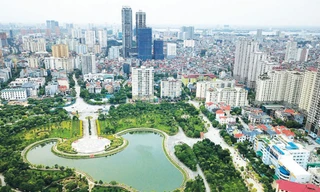 Chủ tịch Hà Nội: Sửa đổi, thay thế các văn bản để phù hợp với Luật Thủ đô
