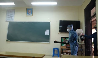 Hà Nội: Trường học khử khuẩn lần thứ 3, sẵn sàng cho học sinh trở lại học tập