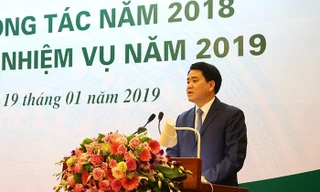 Chủ tịch UBND thành phố Hà Nội Nguyễn Đức Chung phát biểu tại hội nghị.