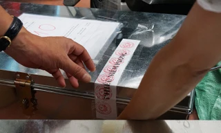 Các phường ở Hà Nội tất bật bàn giao tài liệu chuẩn bị hoạt động theo mô hình mới